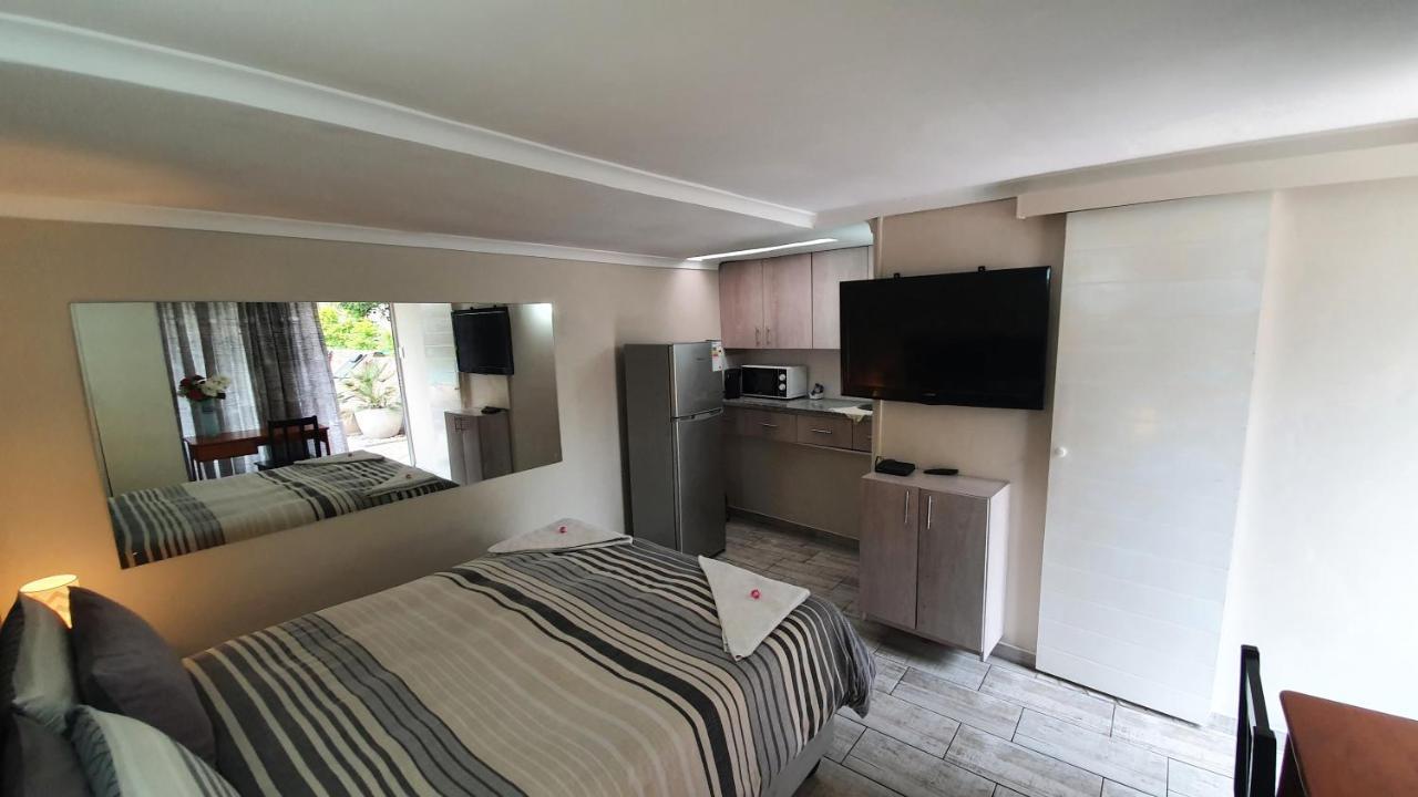 Home Away From Home Pinetown Eksteriør bilde