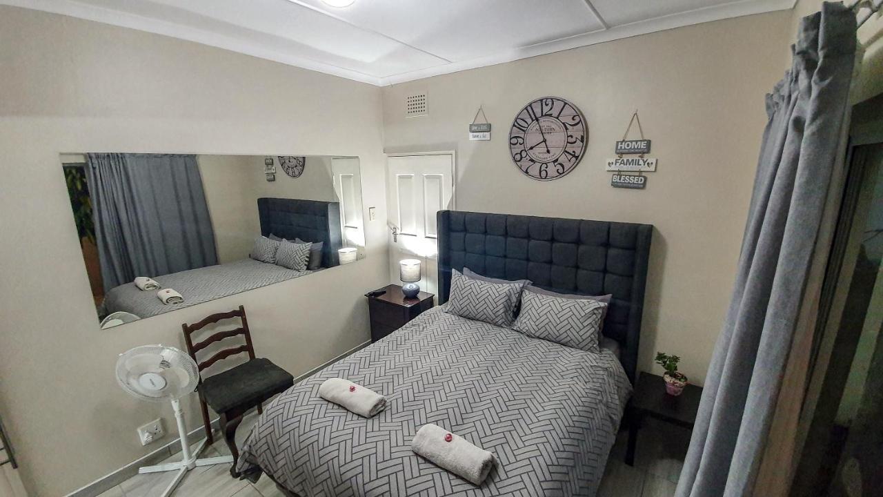 Home Away From Home Pinetown Eksteriør bilde