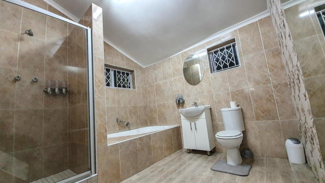Home Away From Home Pinetown Eksteriør bilde